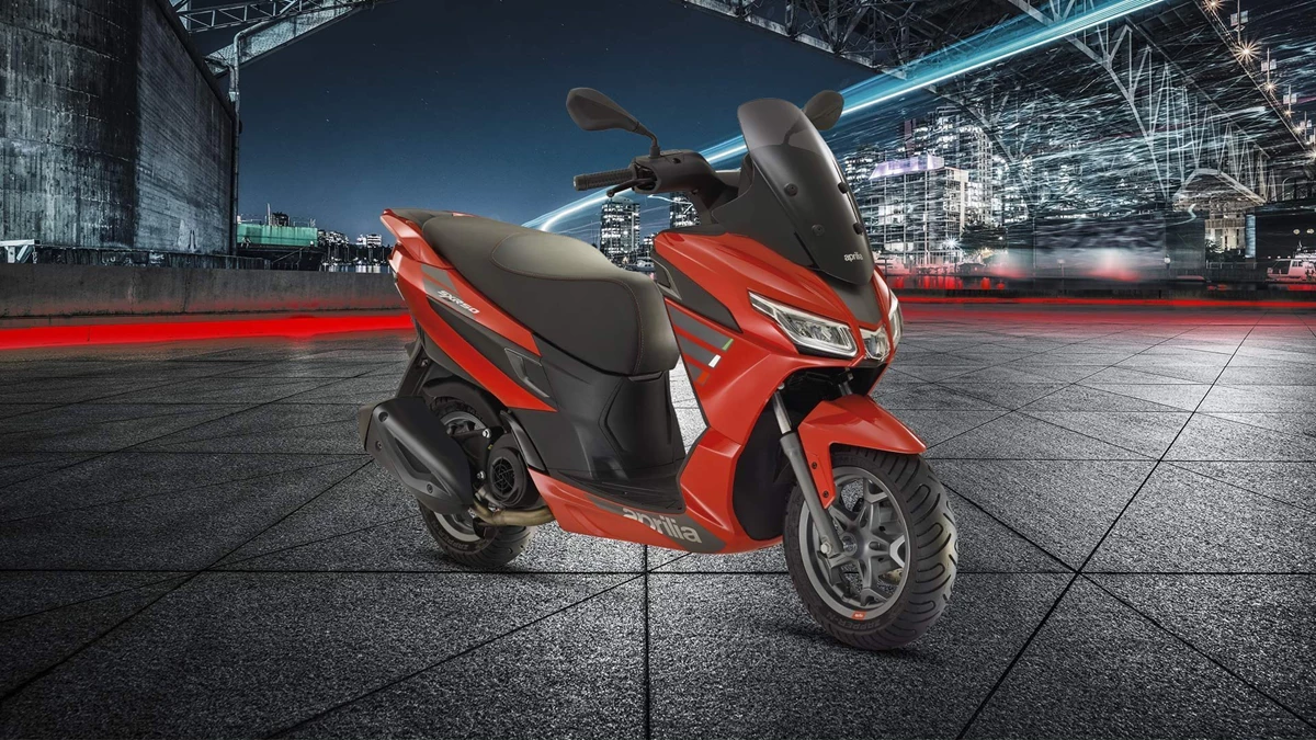 Aprilia SXR 50 Bild 5: Aprilia SXR 50