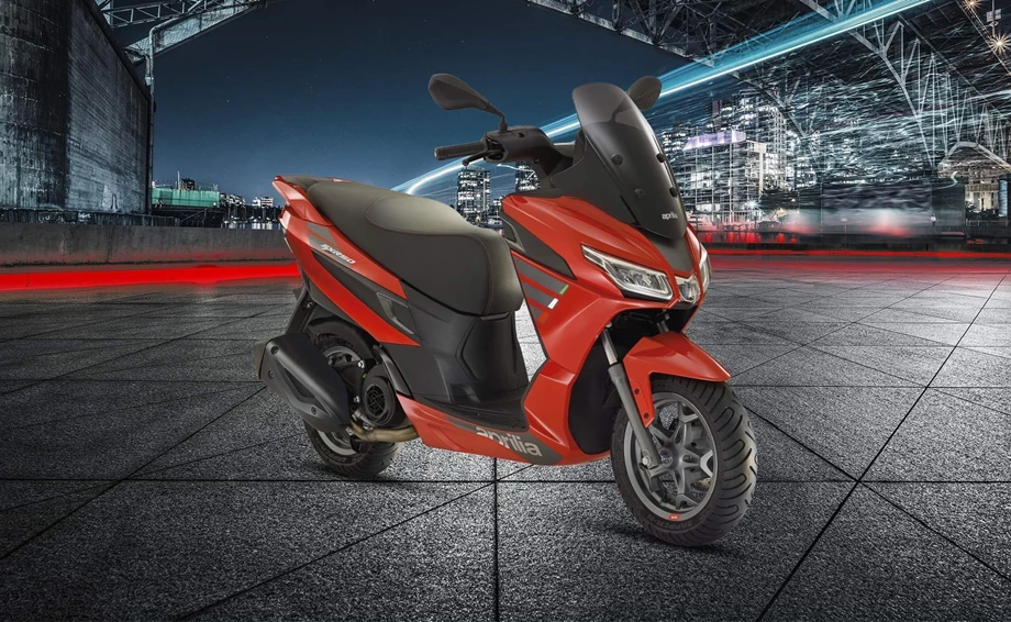 Aprilia SXR 50 Bild 5: Aprilia SXR 50