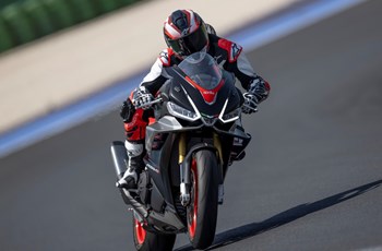 Aprilia RSV4 1100 2025 - Bild 7 Aprilia RSV4 1100 2025 - Bild 7