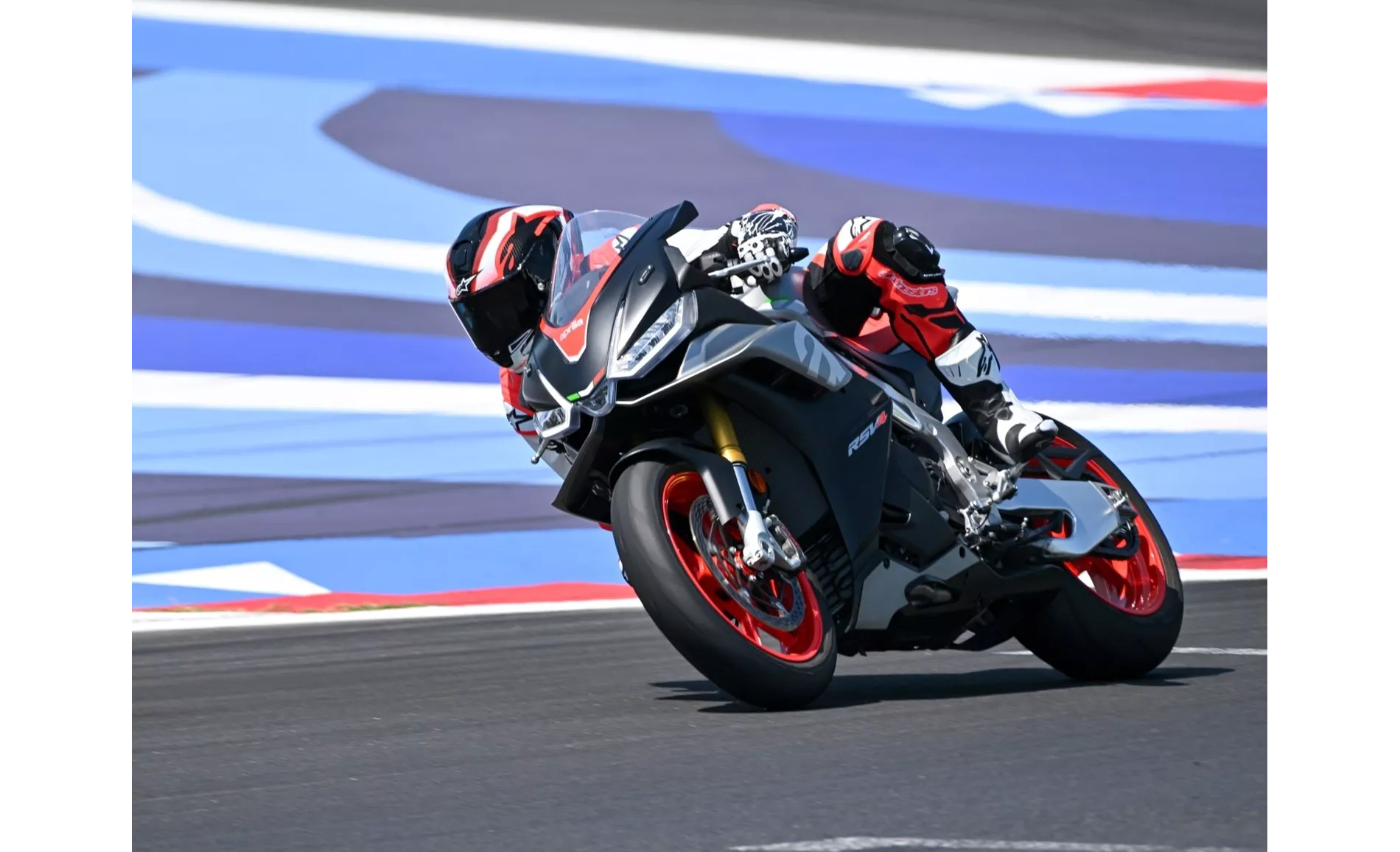 Aprilia RSV4 1100 2025 Aprilia RSV4 1100 2025