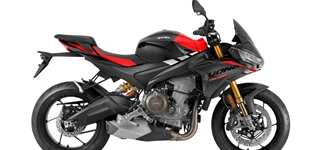 Aprilia Tuono 660 Factory 2025 vs Suzuki GSX-8R 2025 Aprilia Tuono 660 Factory 2025 vs Suzuki GSX-8R 2025