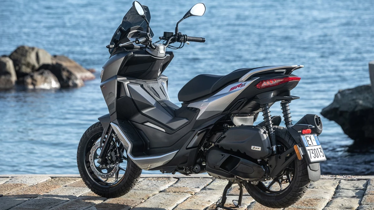Aprilia SR GT 125 Bild 8: Aprilia SR GT 125