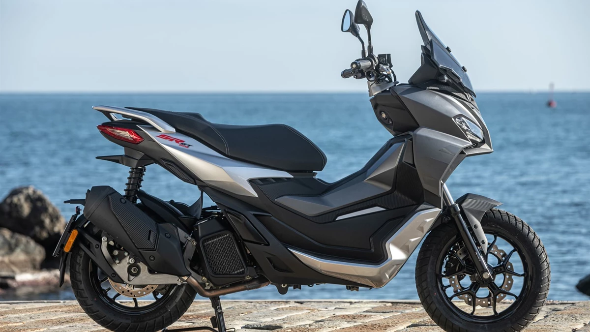 Aprilia SR GT 125 Bild 24: Aprilia SR GT 125