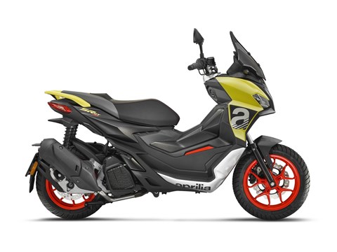 Aprilia SR GT Sport 200 