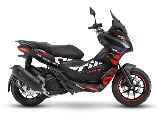 Aprilia SR GT Replica 125