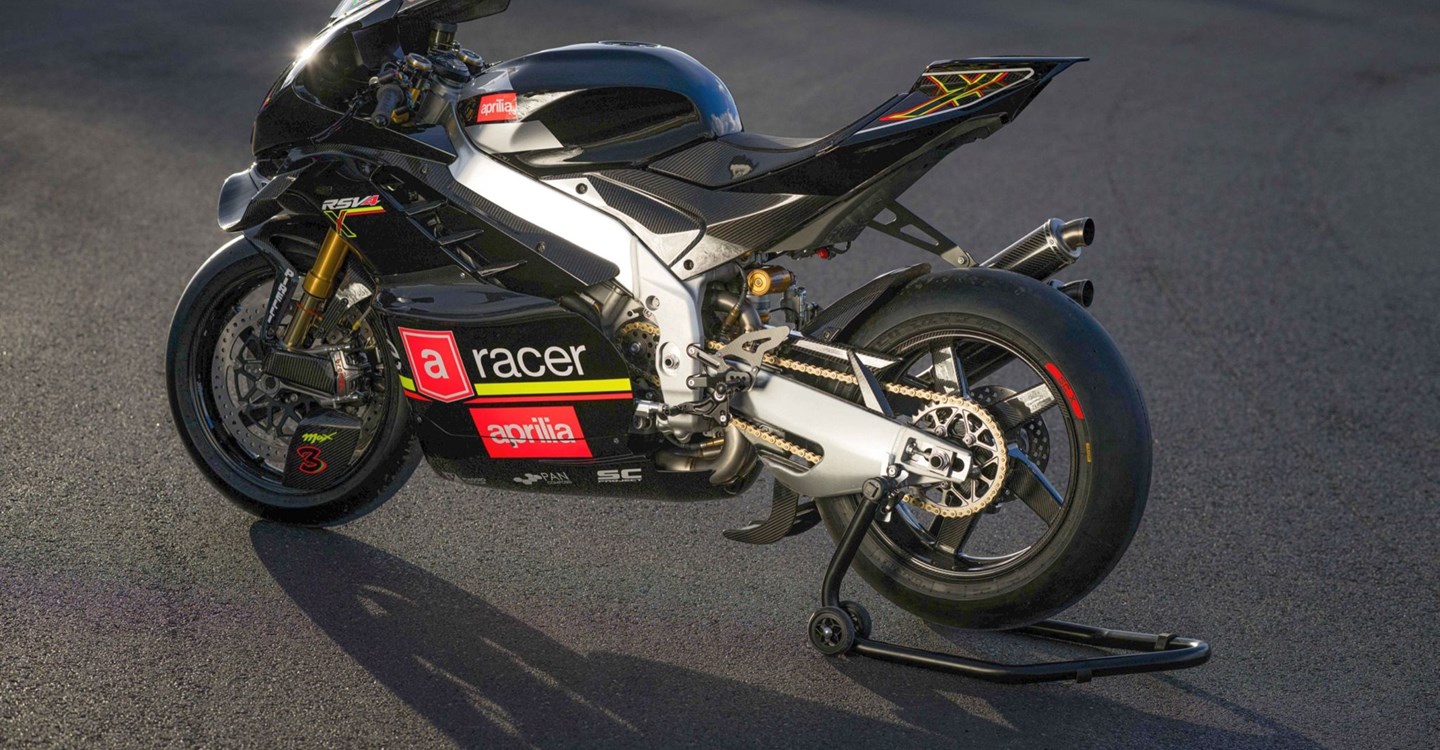 Aprilia RSV4 X ex3ma