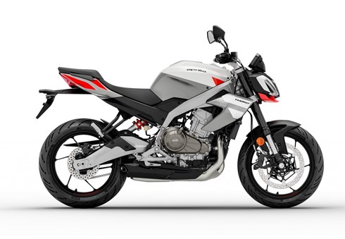 Aprilia Tuono 457 