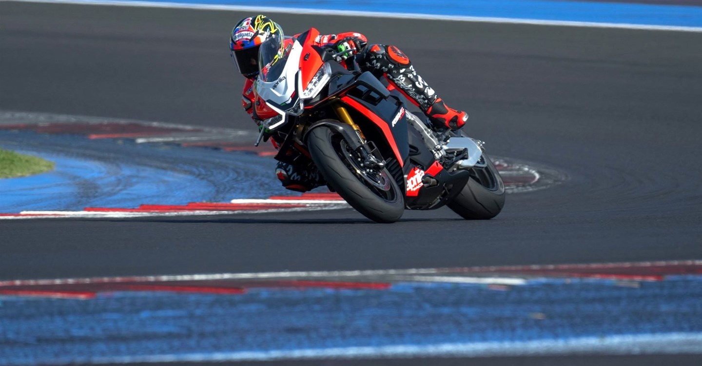 Aprilia RSV4 1100 Factory SE-09 SBK