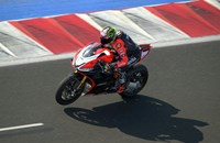 Aprilia RSV4 1100 Factory SE-09 SBK 2025 - Bild 5