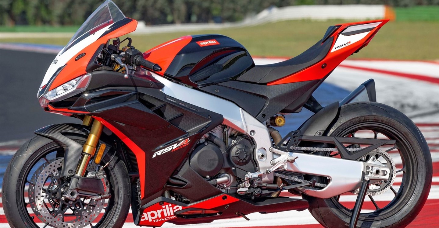 Aprilia RSV4 1100 Factory SE-09 SBK