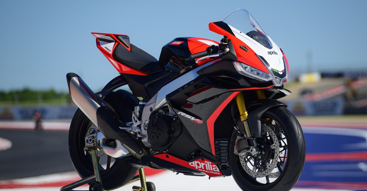 Aprilia RSV4 1100 Factory SE-09 SBK