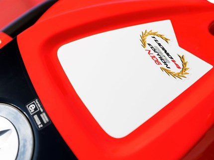 Aprilia Tuono V4 1100 Factory SE-09 SBK