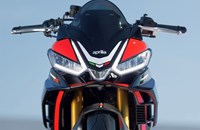 Aprilia Tuono V4 1100 Factory SE-09 SBK 2025 - Bild 8