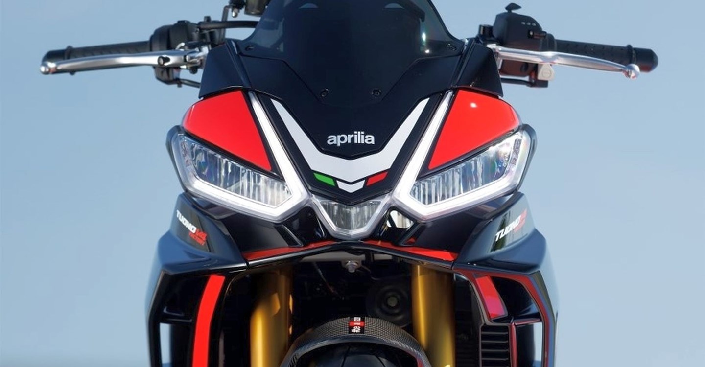 Aprilia Tuono V4 1100 Factory SE-09 SBK