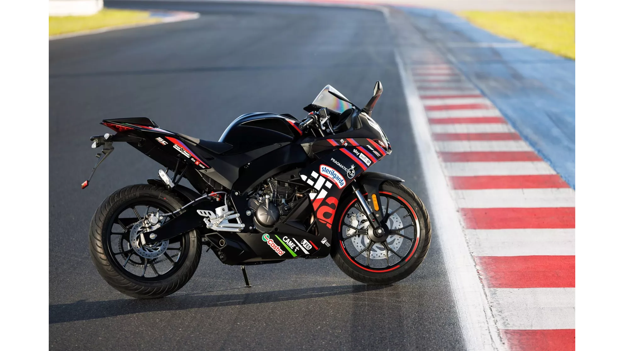 Aprilia RS 125 GP Replica - Image 5 Aprilia RS 125 GP Replica - Image 5