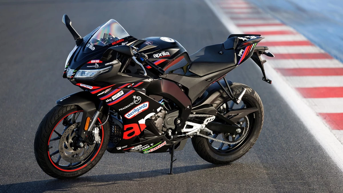 Aprilia RS 125 GP Replica Bild 7: Aprilia RS 125 GP Replica