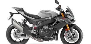 Aprilia Tuono V4 1100 2025 vs Ducati XDiavel V4 2025 Aprilia Tuono V4 1100 2025 vs Ducati XDiavel V4 2025
