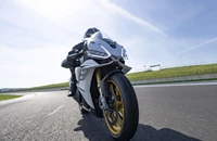 Aprilia RSV4 1100 Factory 2025 - Bild 14 Aprilia RSV4 1100 Factory 2025 - Bild 14