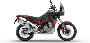 Aprilia Tuareg 660 2025 vs Triumph Tiger 800 XC 2015 Aprilia Tuareg 660 2025 vs Triumph Tiger 800 XC 2015