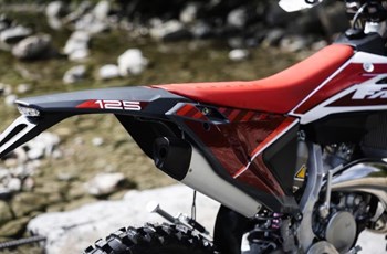 Fantic XE 125 2025 - Bild 6 Fantic XE 125 2025 - Bild 6