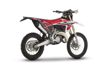 Fantic XE 125 2025 - Bild 10 Fantic XE 125 2025 - Bild 10