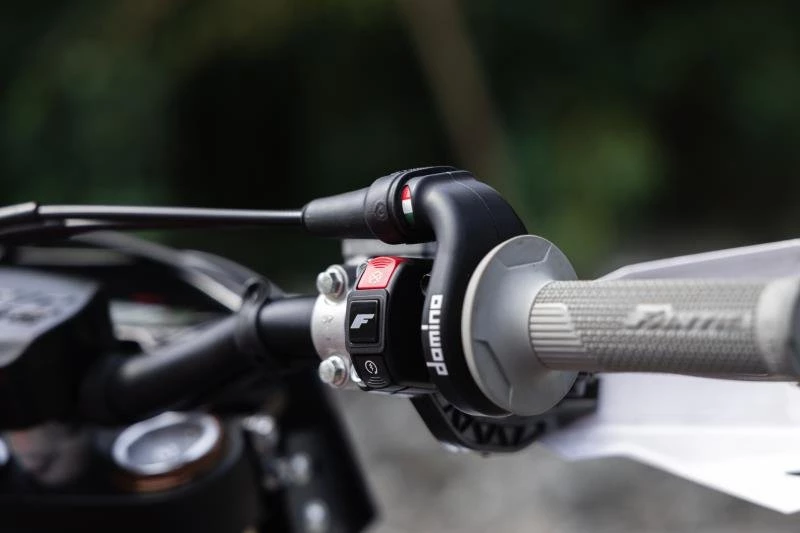 Fantic XE 300 Bild 5: Fantic XE 300