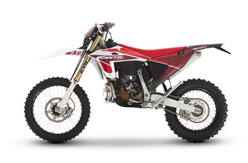 Fantic XE 300 2025 - Bild 10 Fantic XE 300 2025 - Bild 10