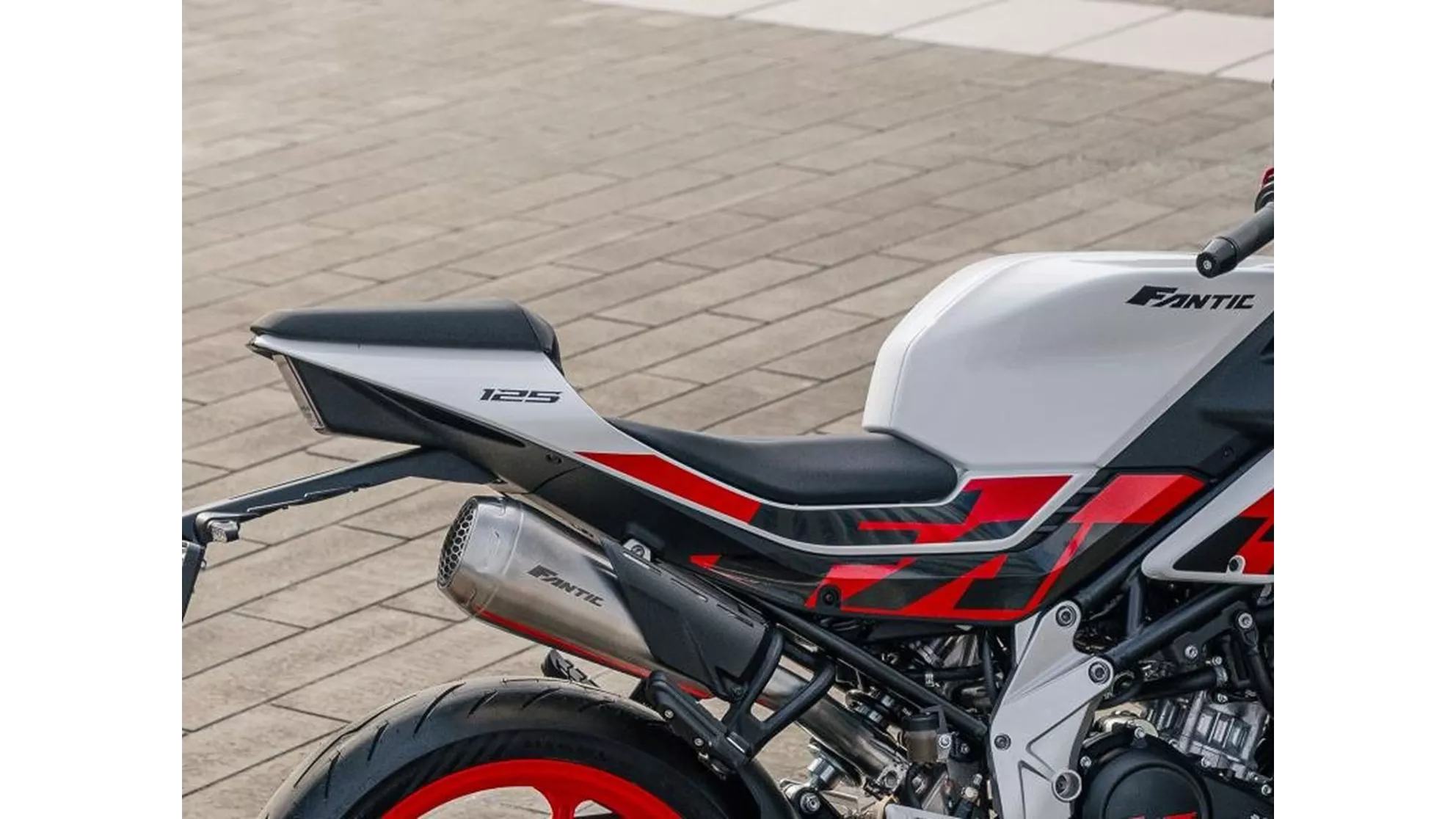 Fantic Stealth 125 - Image 8 Fantic Stealth 125 - Image 8