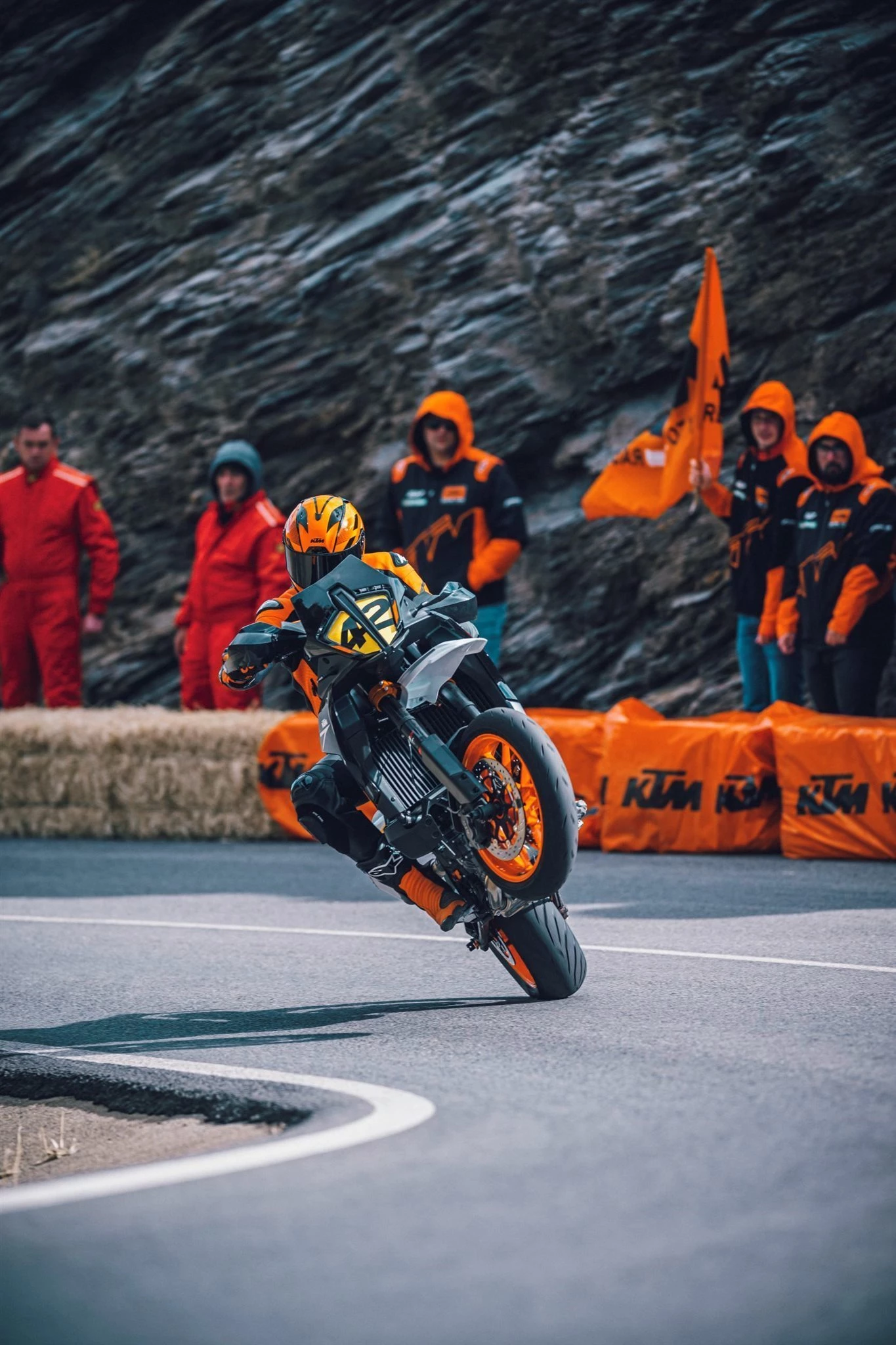 KTM 890 SMT - Imagem 4