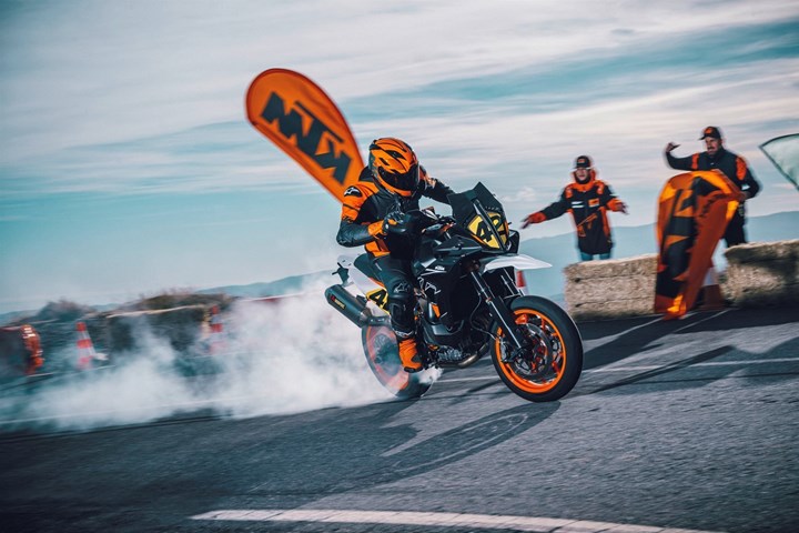 KTM 890 SMT () - Bild 14