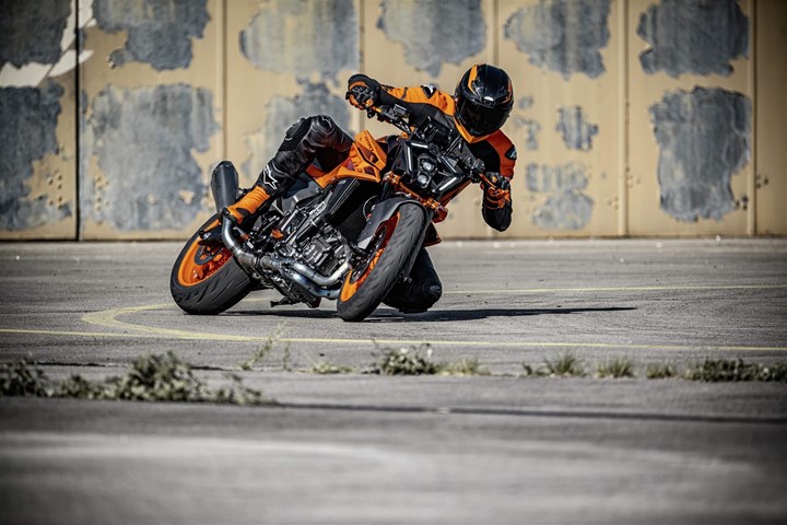 KTM 990 Duke () - Bild 2