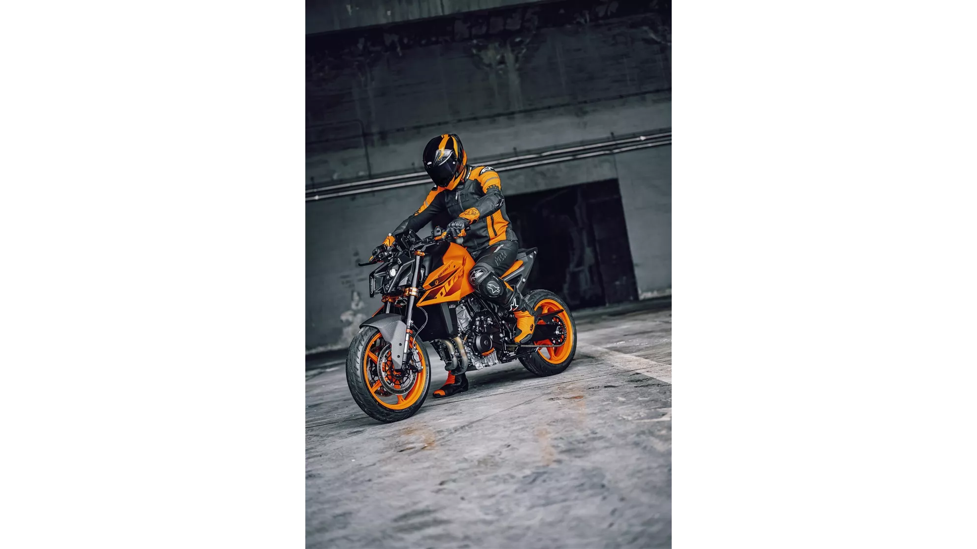 KTM 990 Duke - Image 5 KTM 990 Duke - Image 5