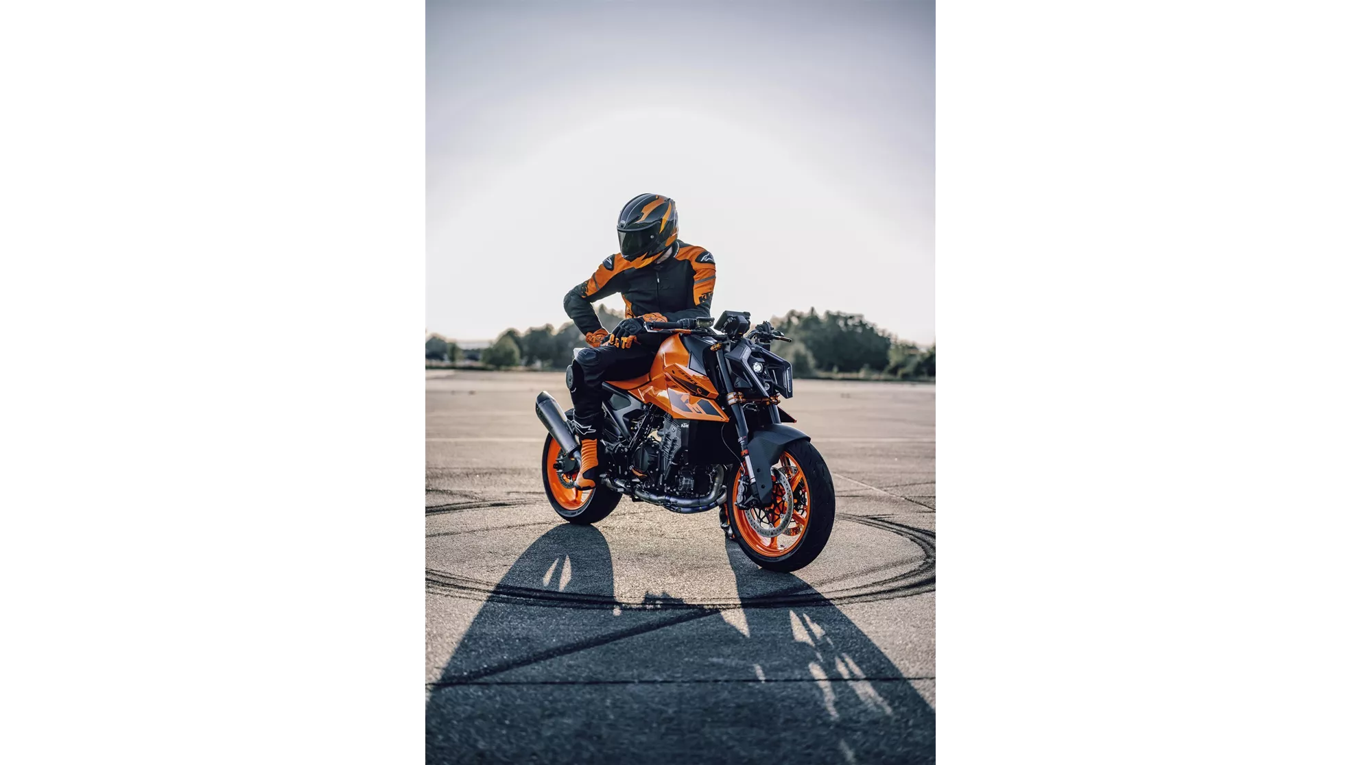 KTM 990 Duke - Image 8 KTM 990 Duke - Image 8