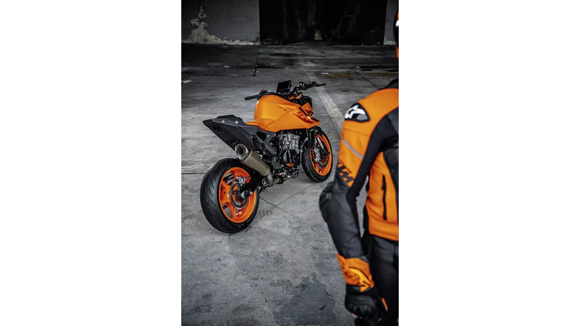 KTM 990 Duke - Image 11 KTM 990 Duke - Image 11