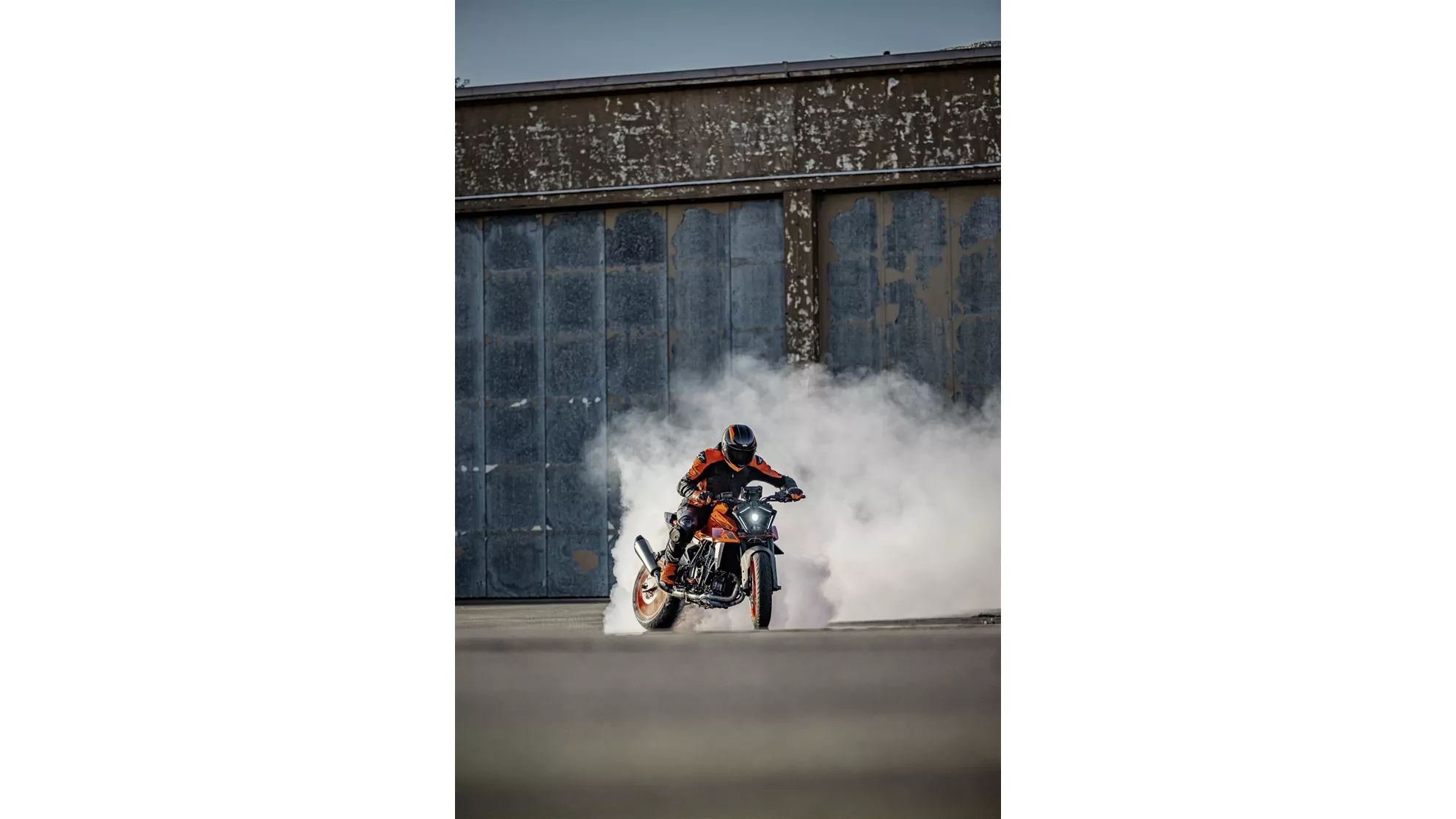 KTM 990 Duke - Image 13 KTM 990 Duke - Image 13