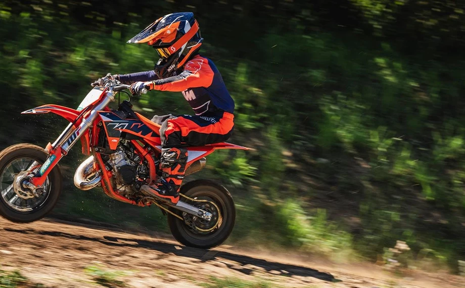 KTM 50 SX FACTORY EDITION Bild 3: KTM 50 SX FACTORY EDITION