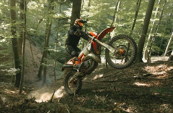 KTM 300 EXC HARDENDURO 2026 - Bild 3