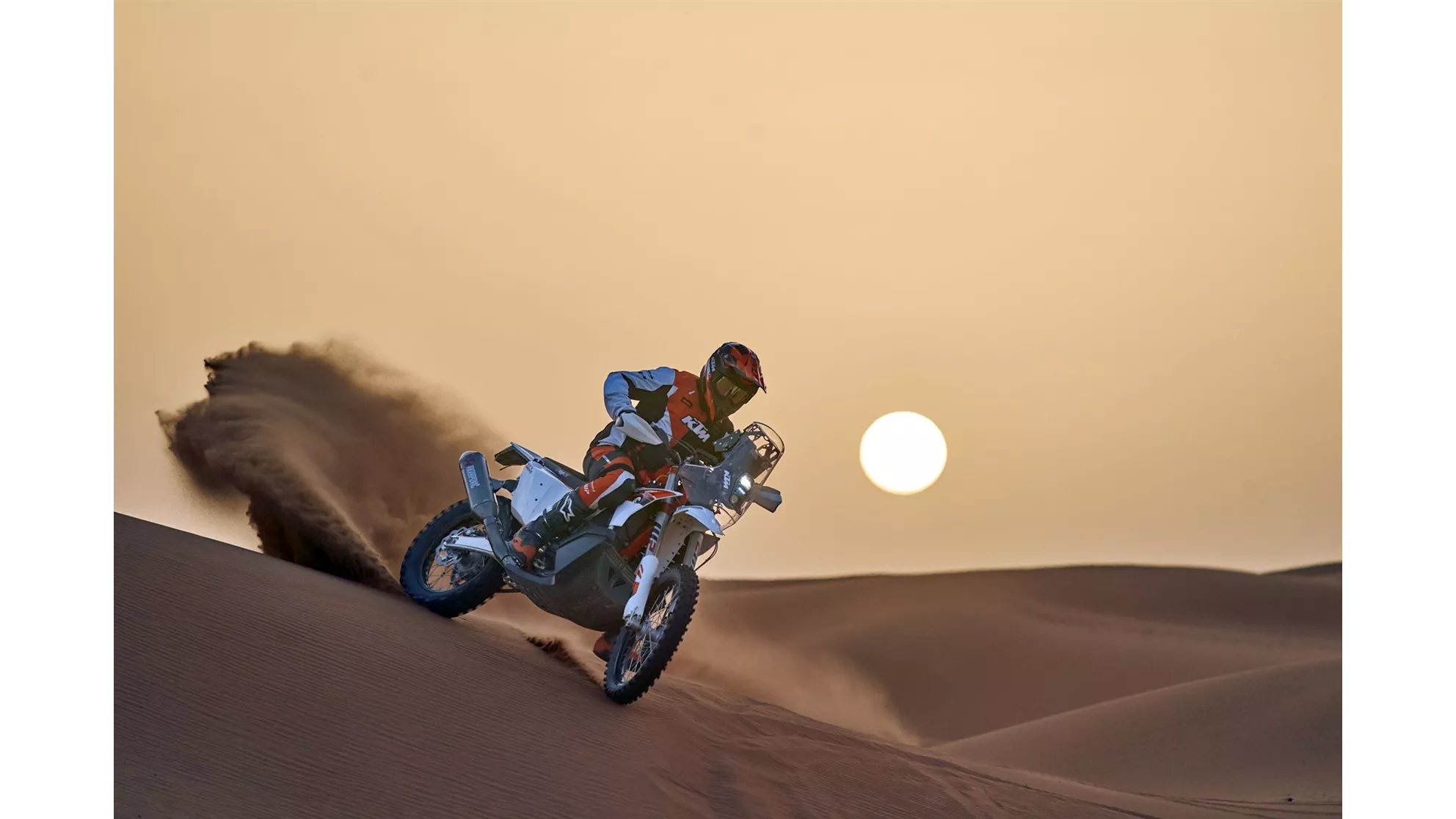 KTM 450 Rally Replica - Image 5 KTM 450 Rally Replica - Image 5