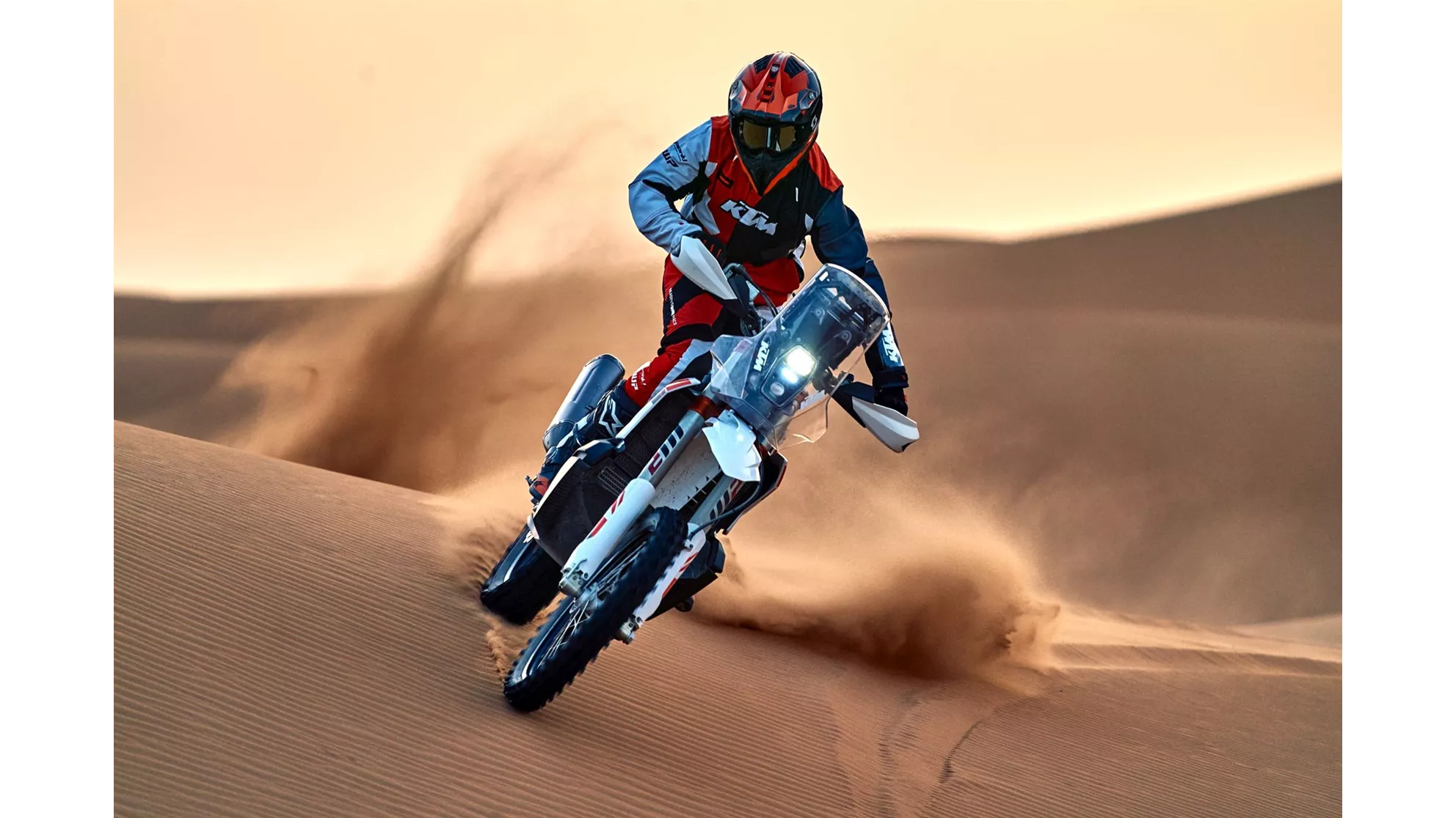 KTM 450 Rally Replica - Image 7 KTM 450 Rally Replica - Image 7
