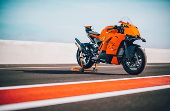 KTM 990 RC R 2026 - Bild 9 KTM 990 RC R 2026 - Bild 9