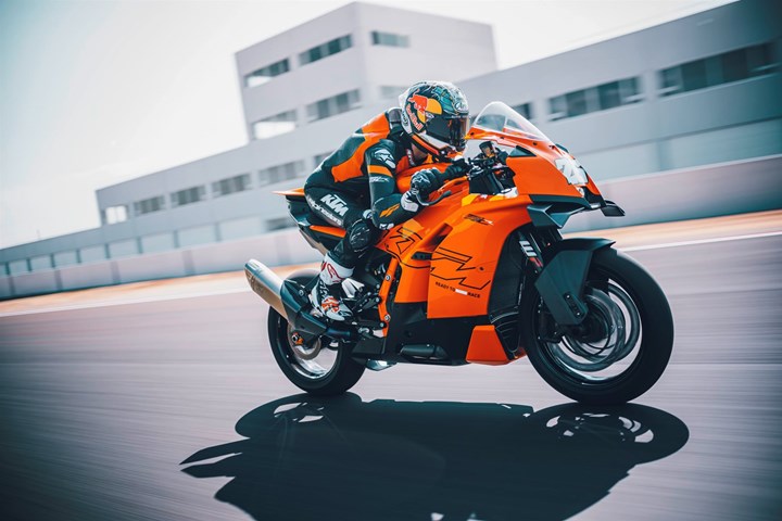 KTM 990 RC R () - Bild 3
