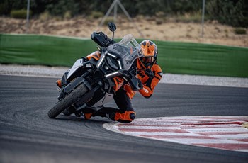 KTM 1390 Super Adventure S EVO 2025 - Bild 9 KTM 1390 Super Adventure S EVO 2025 - Bild 9