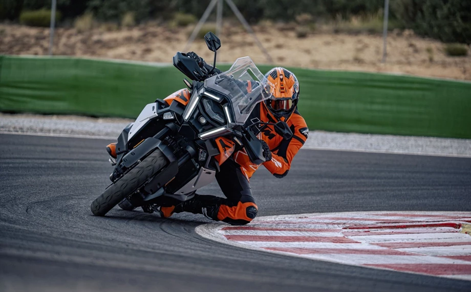 KTM 1390 Super Adventure S EVO Bild 8: KTM 1390 Super Adventure S EVO