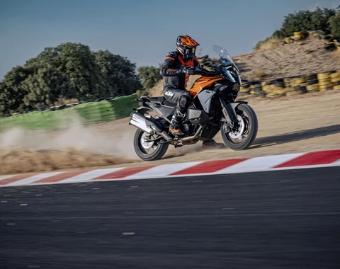 zum Vergrössern bitte anklicken!