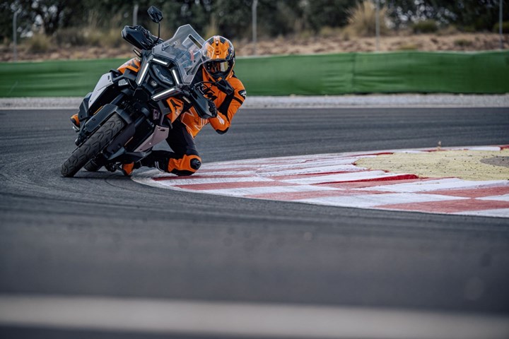 KTM 1390 Super Adventure S EVO () - Bild 15
