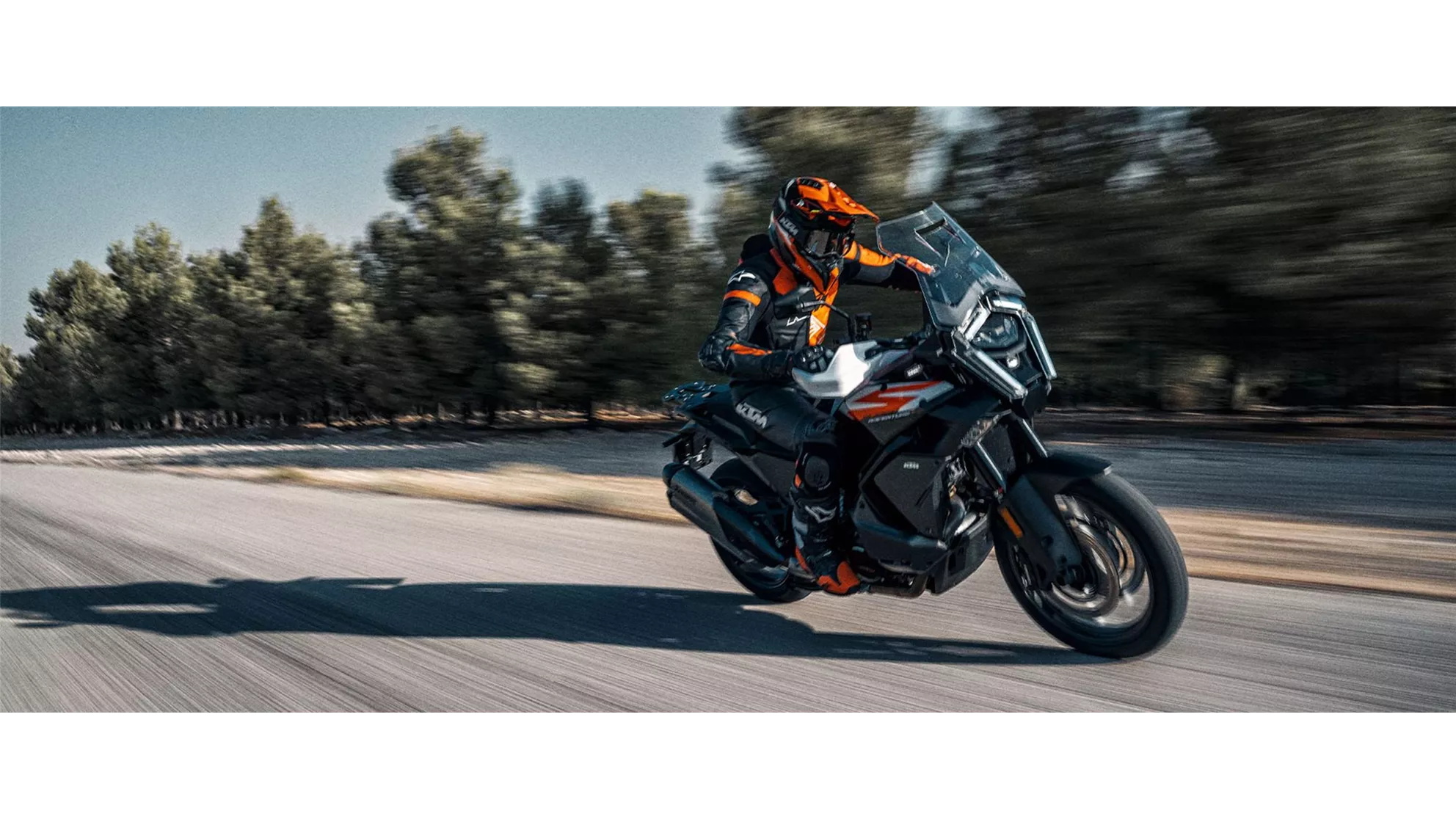 KTM 1390 Super Adventure S - Image 8 KTM 1390 Super Adventure S - Image 8