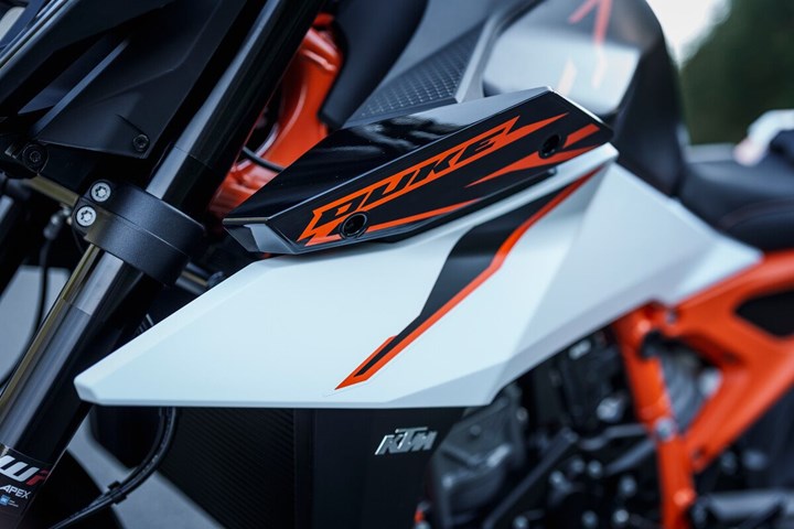 KTM 990 Duke R () - Bild 2