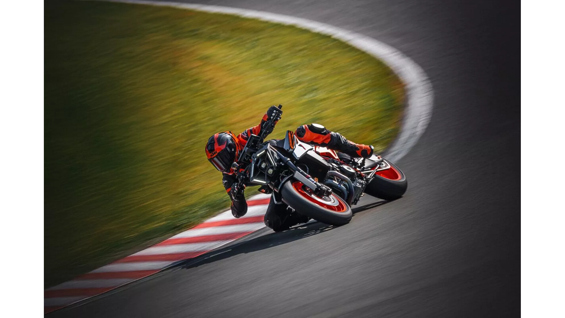 KTM 990 Duke R 2026 - Bild 85 KTM 990 Duke R 2026 - Bild 85