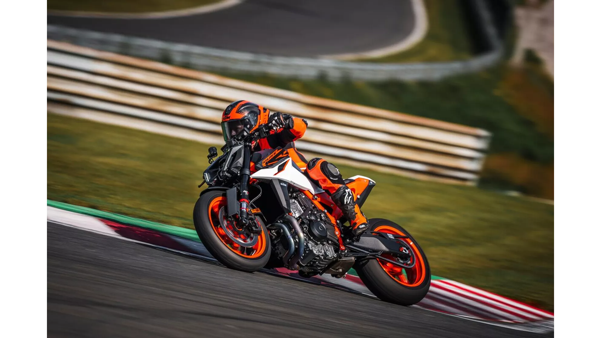 KTM 990 Duke R 2026 - Bild 88 KTM 990 Duke R 2026 - Bild 88