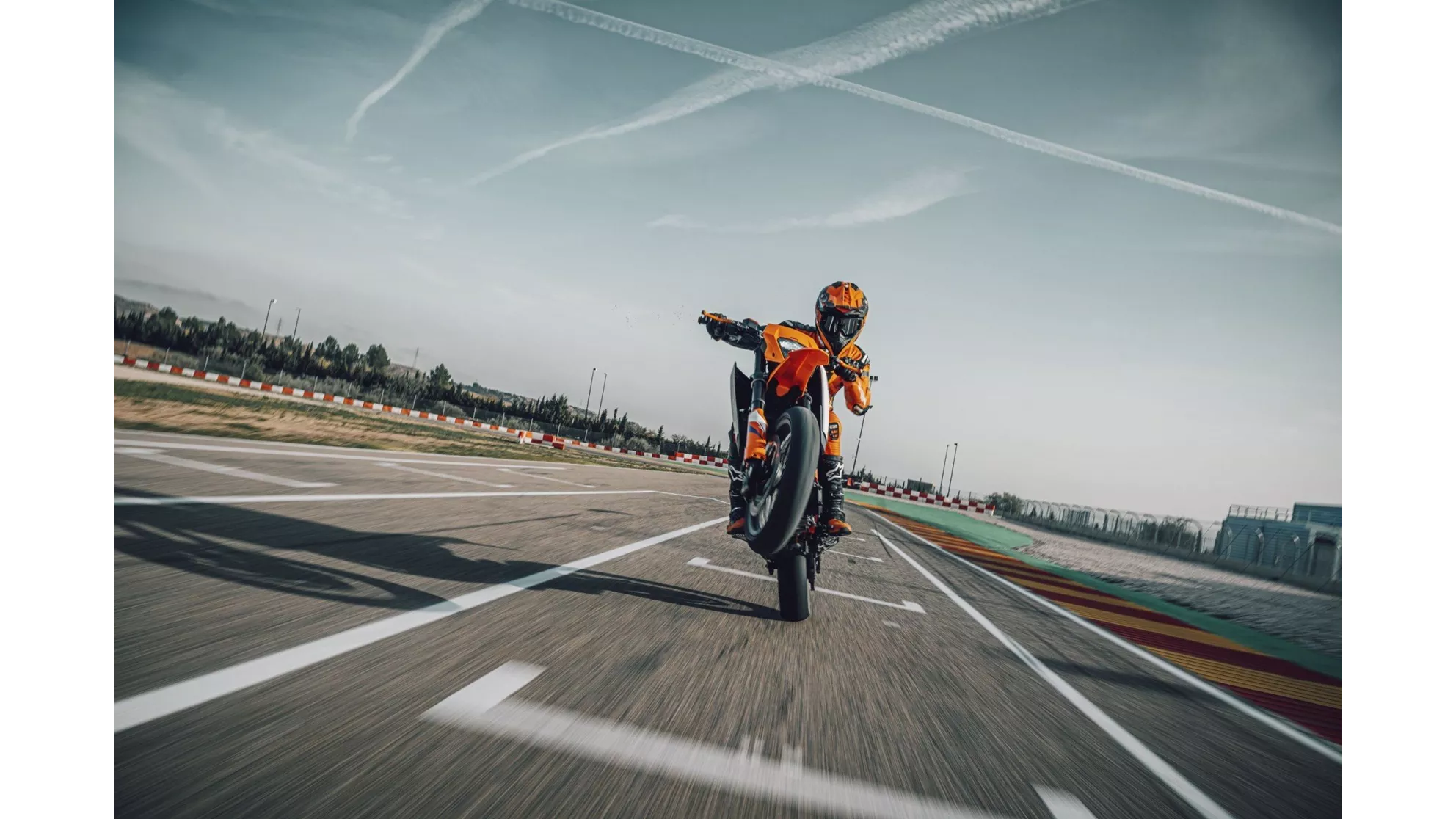 KTM 390 SMC R - Obrázek 1 KTM 390 SMC R - Obrázek 1